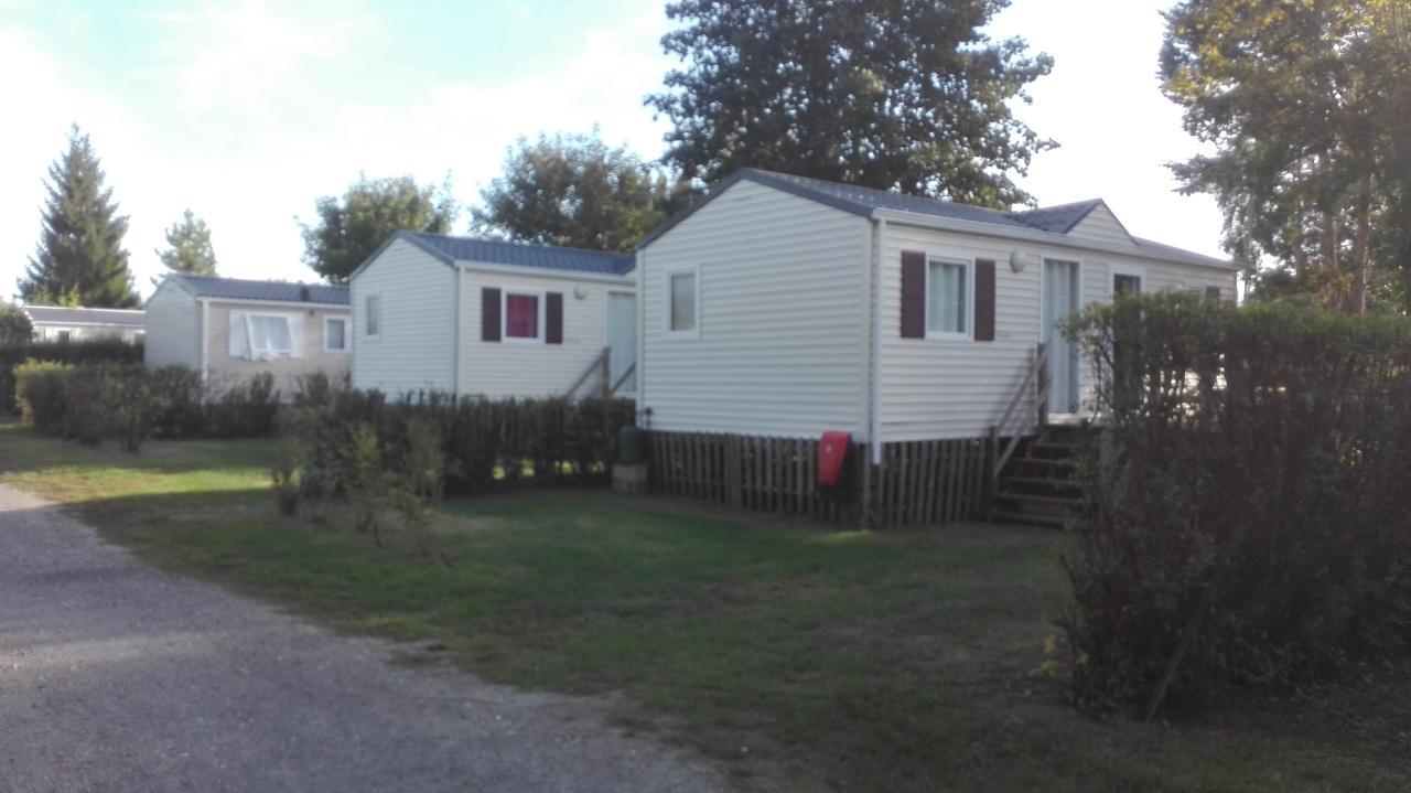 Camping Loisirs Des Groux Mousseaux-sur-Seine Kültér fotó