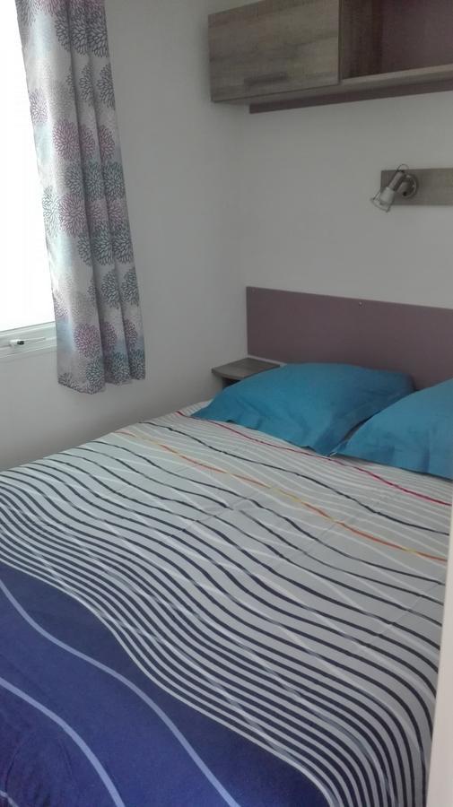 Camping Loisirs Des Groux Mousseaux-sur-Seine Kültér fotó