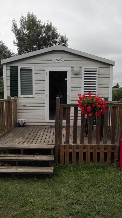 Camping Loisirs Des Groux Mousseaux-sur-Seine Kültér fotó