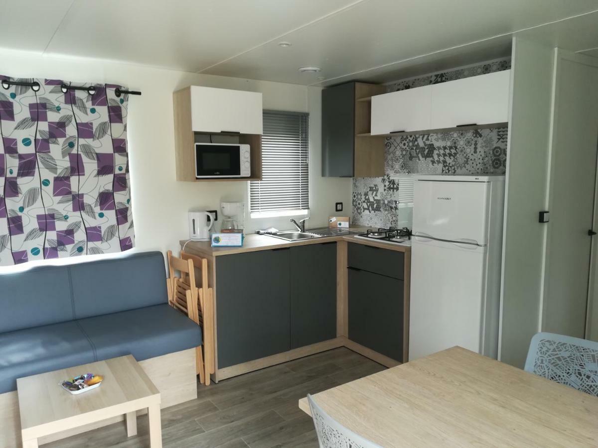 Camping Loisirs Des Groux Mousseaux-sur-Seine Kültér fotó