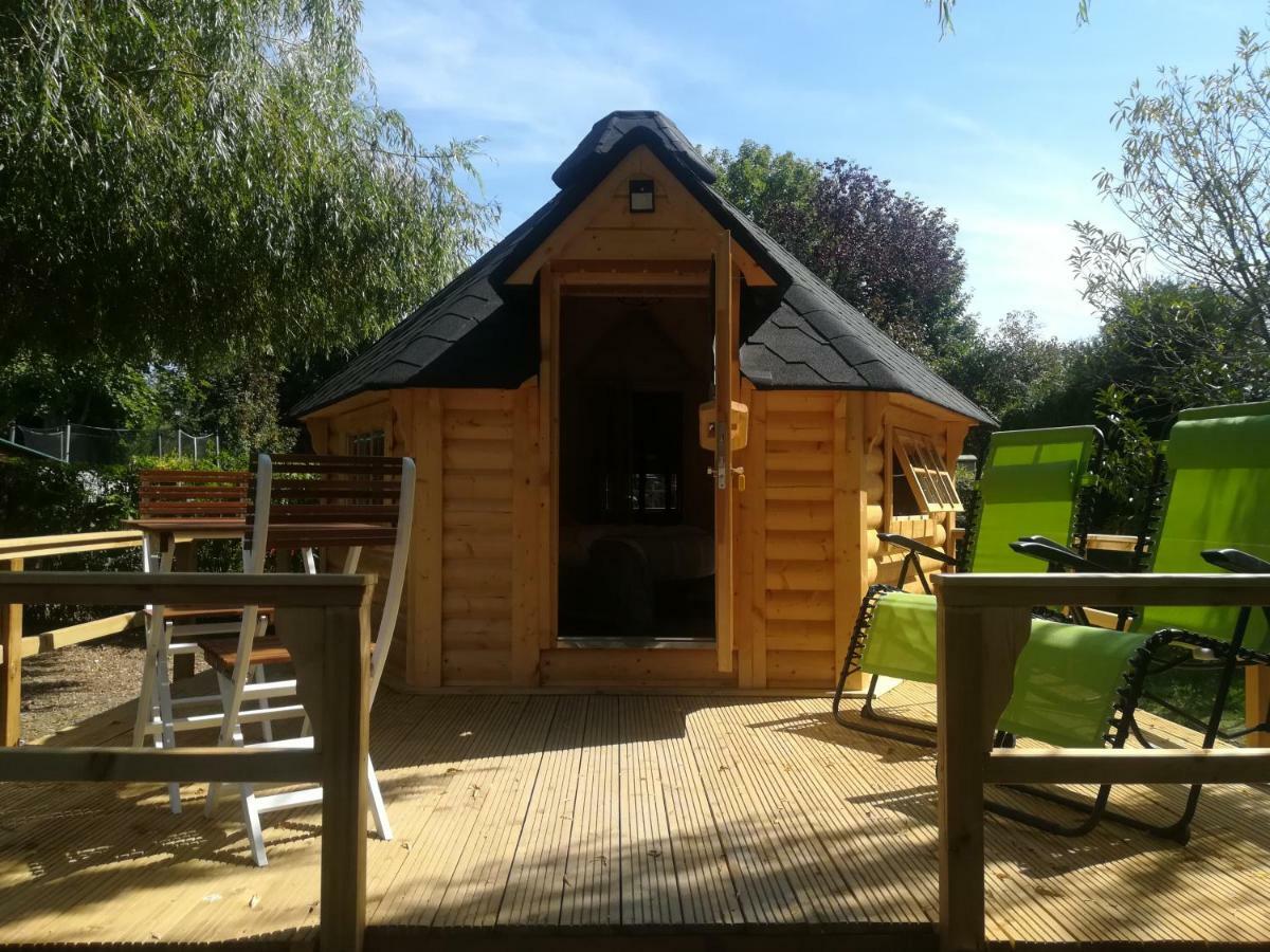 Camping Loisirs Des Groux Mousseaux-sur-Seine Kültér fotó